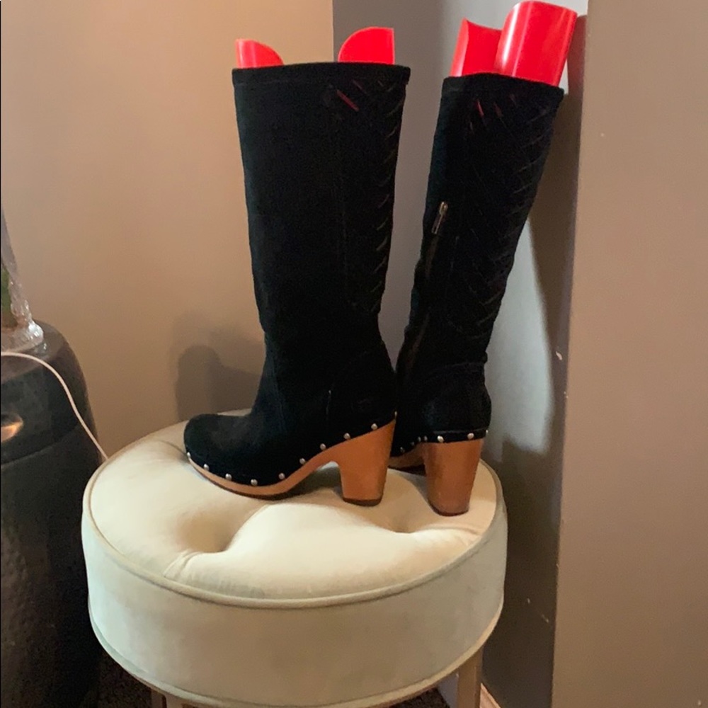 UGG clog healed knee boots